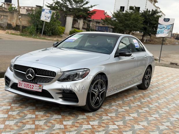 Mercedes-Benz C300 2021 Silver