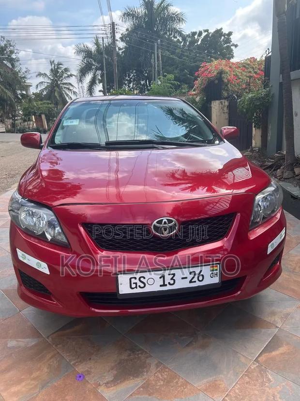 Toyota Corolla 2010 Red
