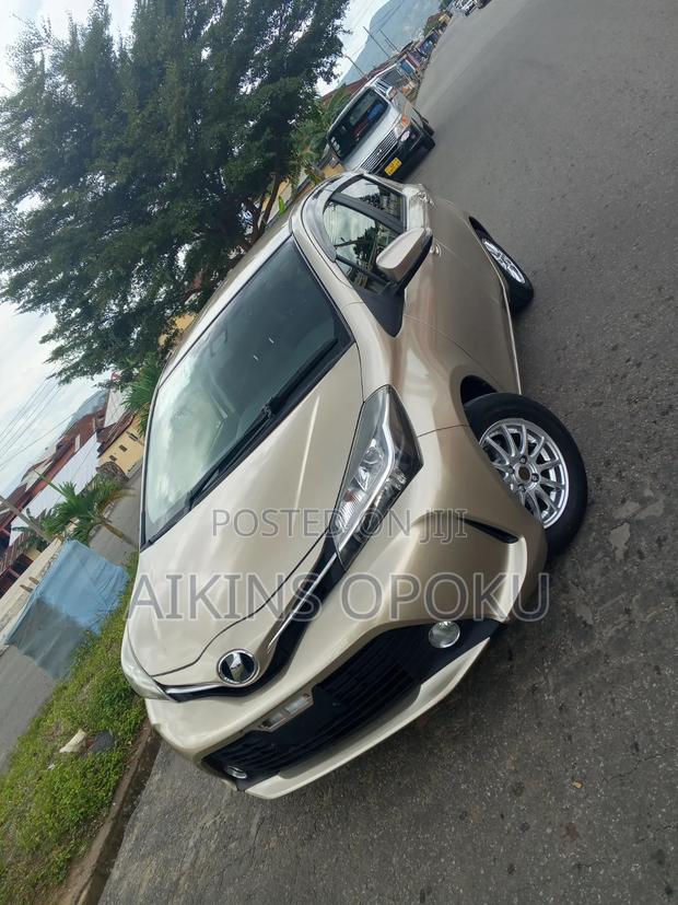Toyota Vitz 1.5 FWD 5dr 2016 Gold