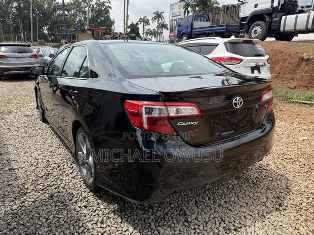 Toyota Camry 2014 Black