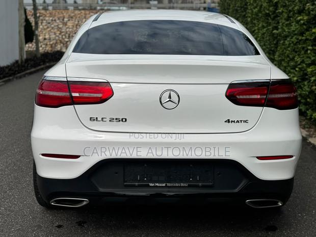 Mercedes-Benz GLC-Class 2020 White