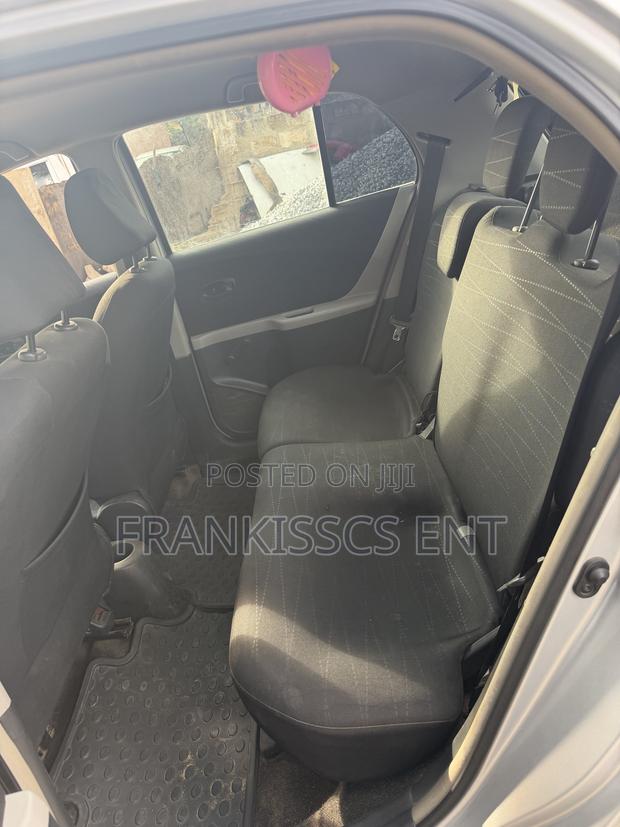 Toyota Yaris 1.3 VVT-i 2007 Gray