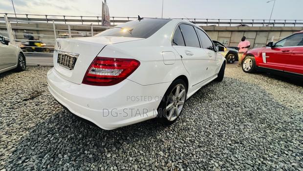 Mercedes-Benz C250 2014 White