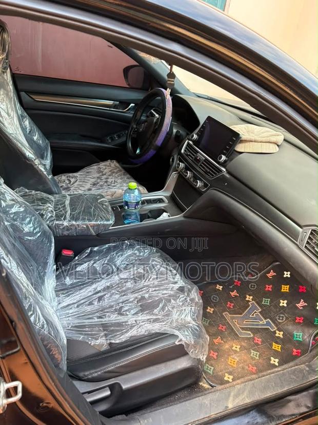 Honda Accord Sport (2.0L 4cyl Turbo 10A) 2019 Black