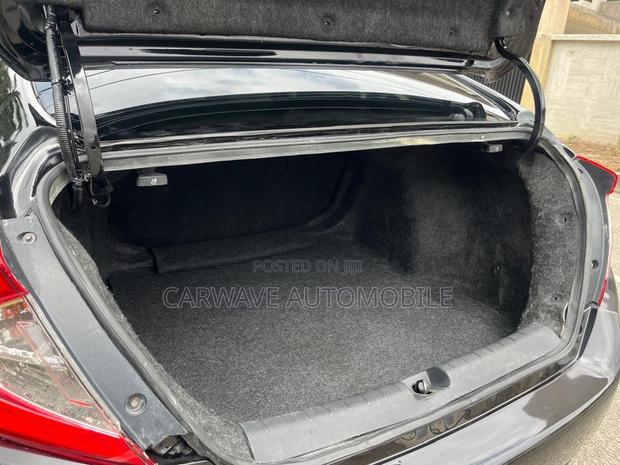 Honda Civic Touring 4dr Sedan (1.5L 4cyl) 2017 Black