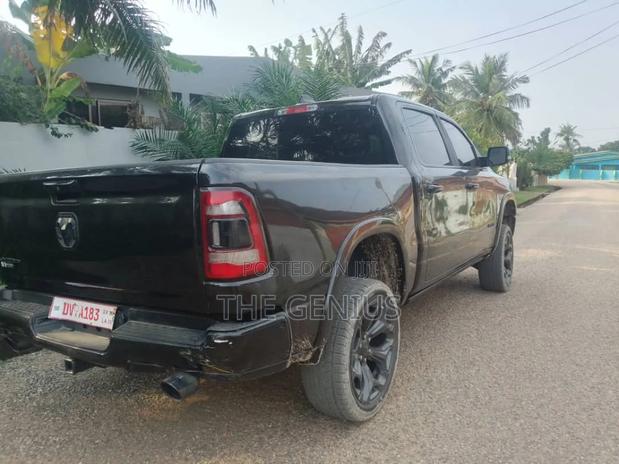 Dodge RAM 1500 5.7 Petrol AWD 2022 Black