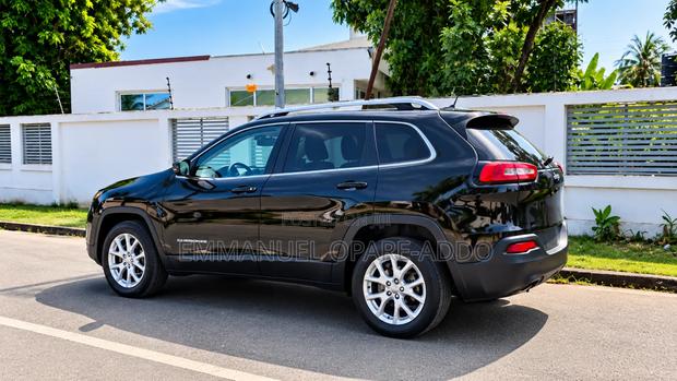 Jeep Cherokee Latitude FWD 2016 Black