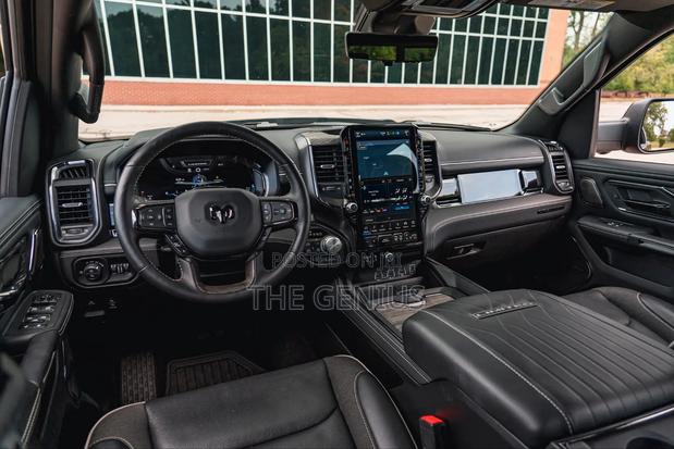Dodge RAM 1500 5.7 Petrol AWD 2022 Black