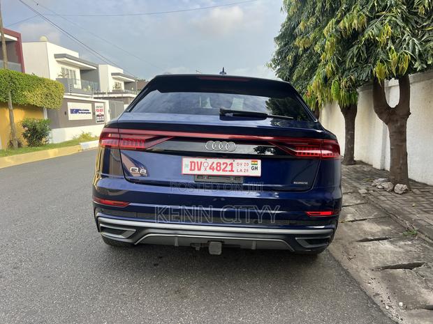 Audi Q8 55 Premium AWD quattro 2020 Blue