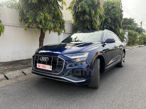 Audi Q8 55 Premium AWD quattro 2020 Blue