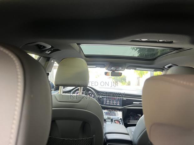 Audi Q8 55 Premium AWD quattro 2020 Blue