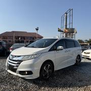 Honda Odyssey 2.4 G 2WD (7 seater) 2018 White for sale