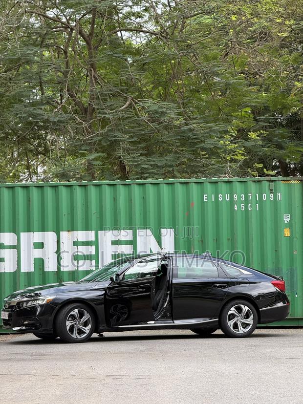 Honda Accord EX (1.5L 4cyl Turbo CVT) 2019 Black
