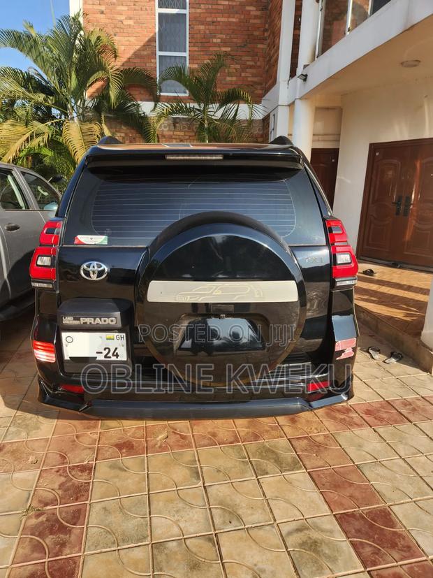 Toyota Land Cruiser Prado 2.7 2017 Black