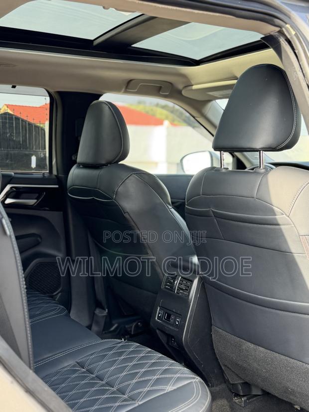 Mitsubishi Outlander SEL AWD 2025 Silver