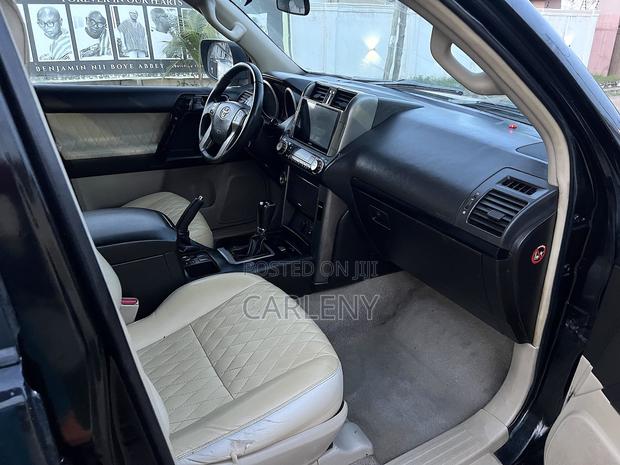 Toyota Land Cruiser Prado 4.0 Petrol GX-R 2011 Black