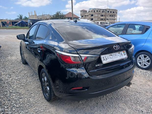 Toyota Yaris iA 1.5 FWD 2019 Black