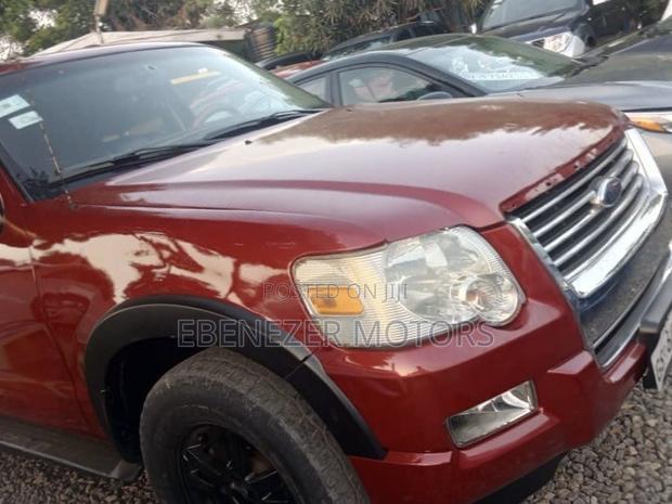 Ford Explorer 2009 Red
