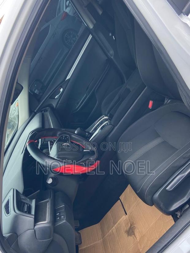 Honda Civic LX Sedan 2019 White