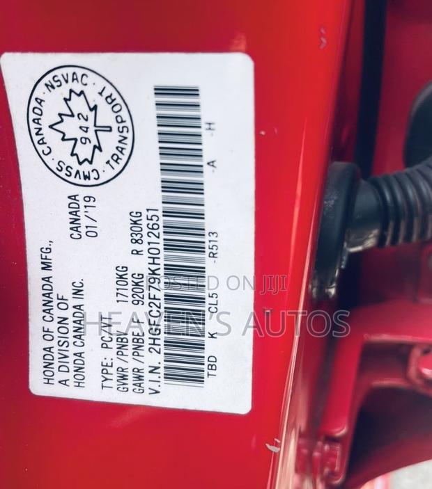 Honda Civic 2018 Red