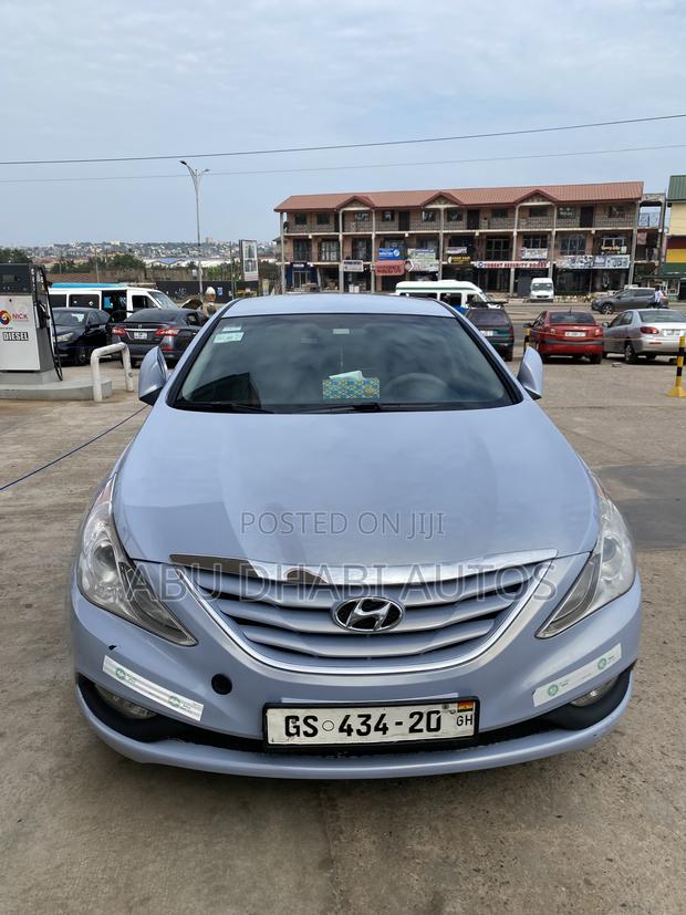 Hyundai Sonata SE 2.0T Sedan FWD (2.0L 4cyl 6A) 2012 Blue