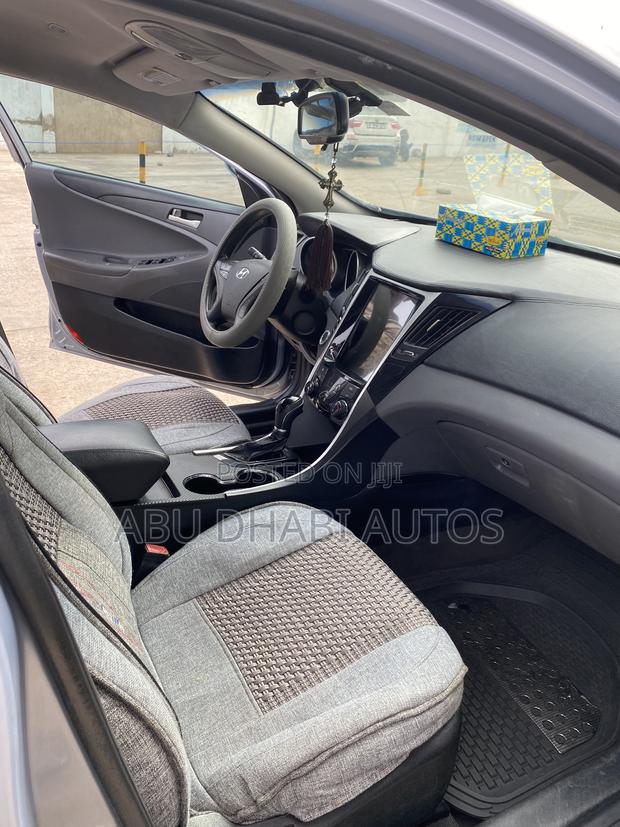 Hyundai Sonata SE 2.0T Sedan FWD (2.0L 4cyl 6A) 2012 Blue