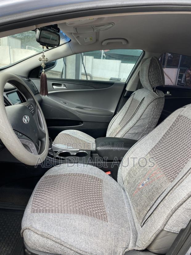Hyundai Sonata SE 2.0T Sedan FWD (2.0L 4cyl 6A) 2012 Blue