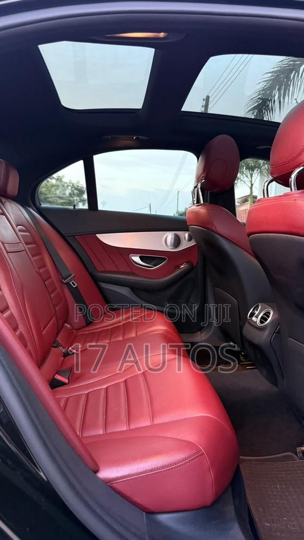 Mercedes-Benz C300 2021 Black