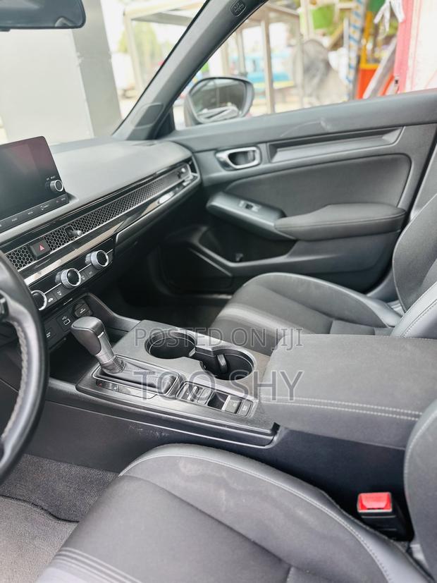 Honda Civic Sport CVT 2024 Silver