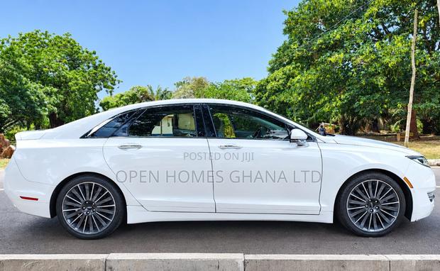 Lincoln MKZ 2016 White