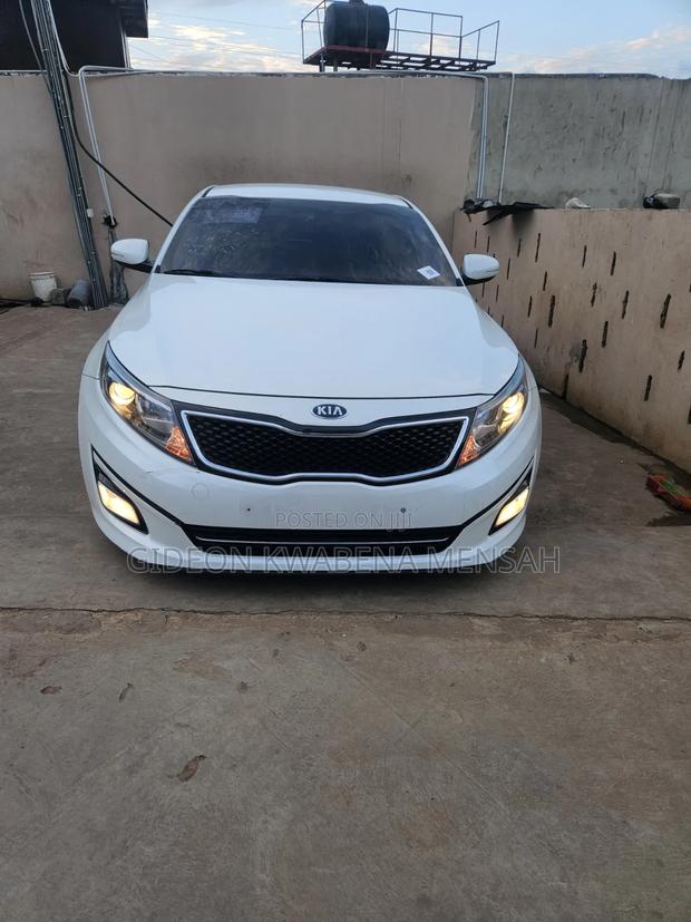 Kia K5 2.0 MPI 2015 White