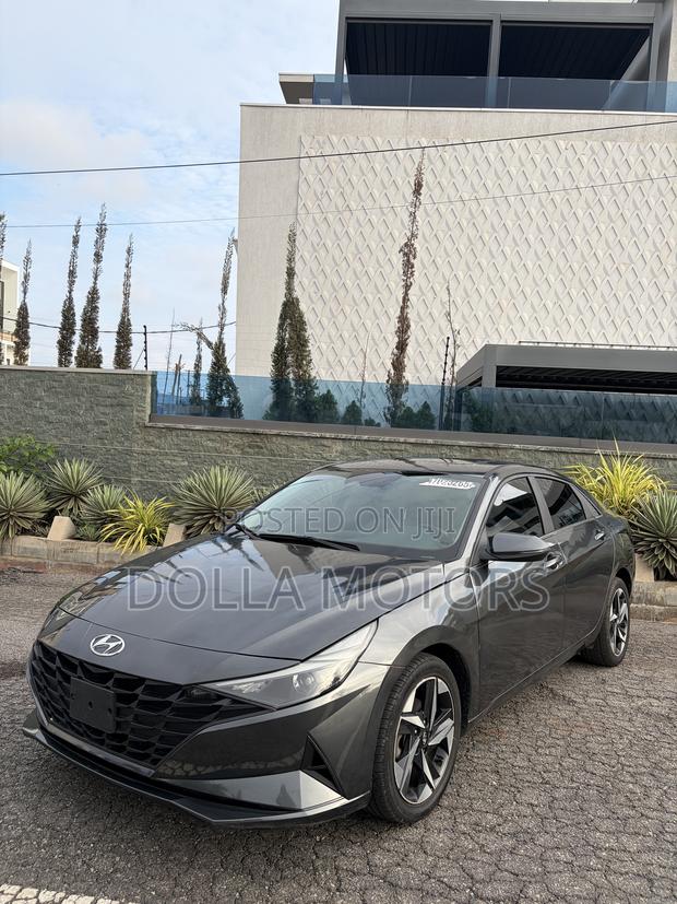 Hyundai Elantra 2023 Matt Black