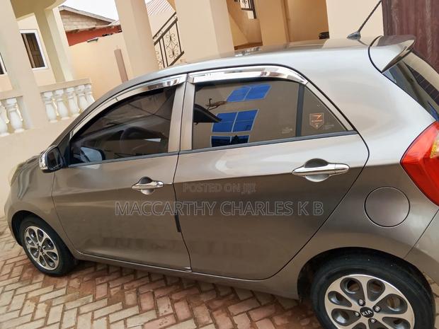 Kia Morning 2012 Beige