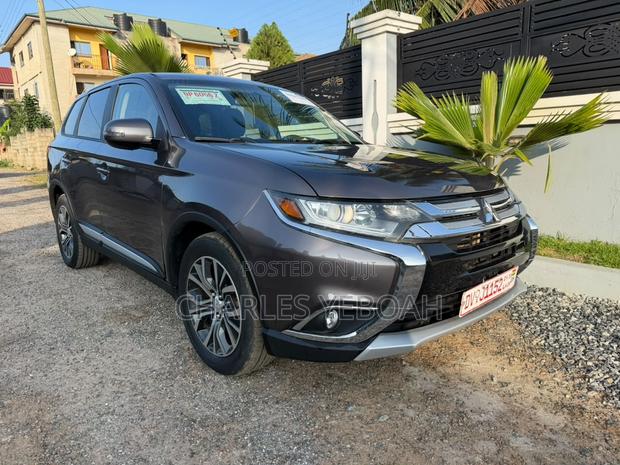 Mitsubishi Outlander SE AWC 2016 Gray