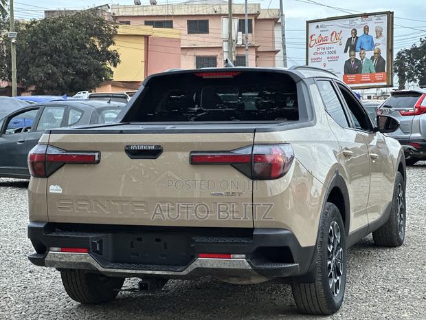 Hyundai Santa Cruz 2023 Brown