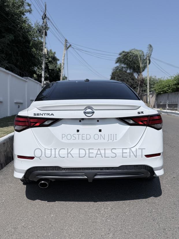 Nissan Sentra SR 2022 White