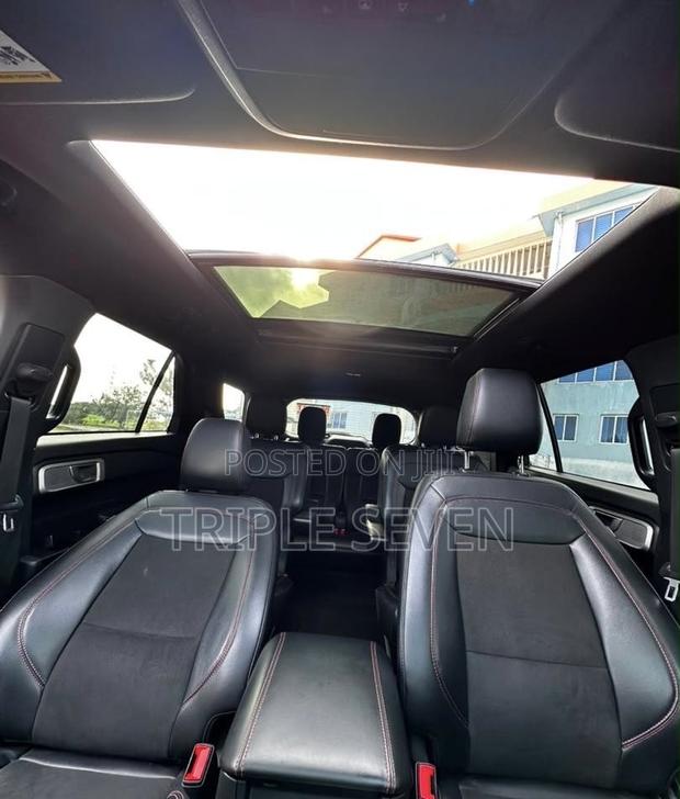 Ford Explorer ST-Line 4WD 2025 Black