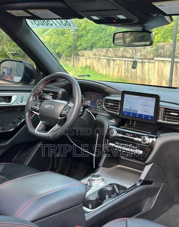 Ford Explorer ST-Line 4WD 2025 Black
