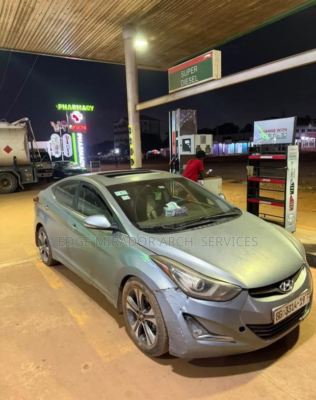 Hyundai Elantra 2013 Silver