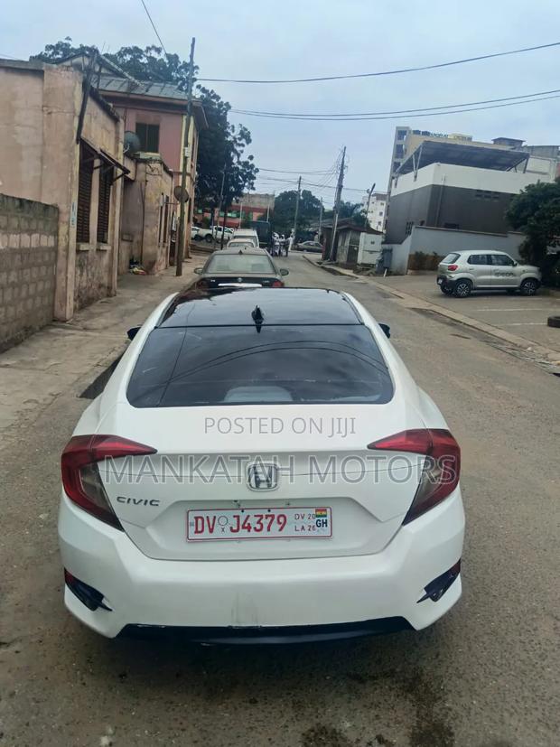 Honda Civic 2017 White