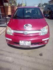 Toyota IST 2003 Red for sale