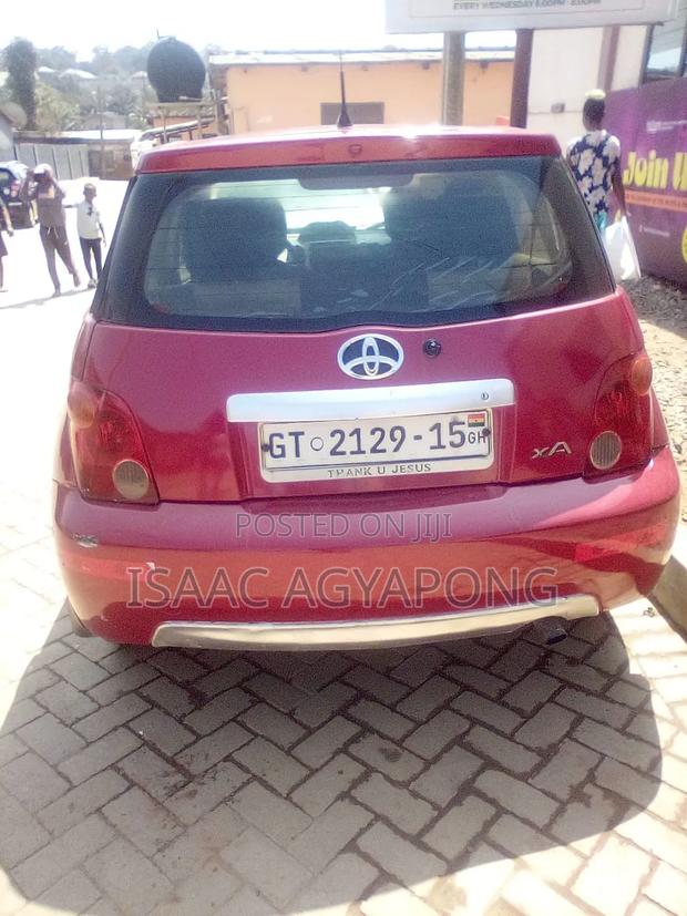 Toyota IST 2003 Red
