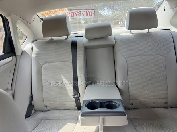Volkswagen Passat 2016 Silver