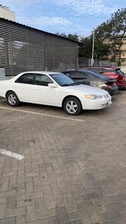 Toyota Camry Automatic 1999 White for sale