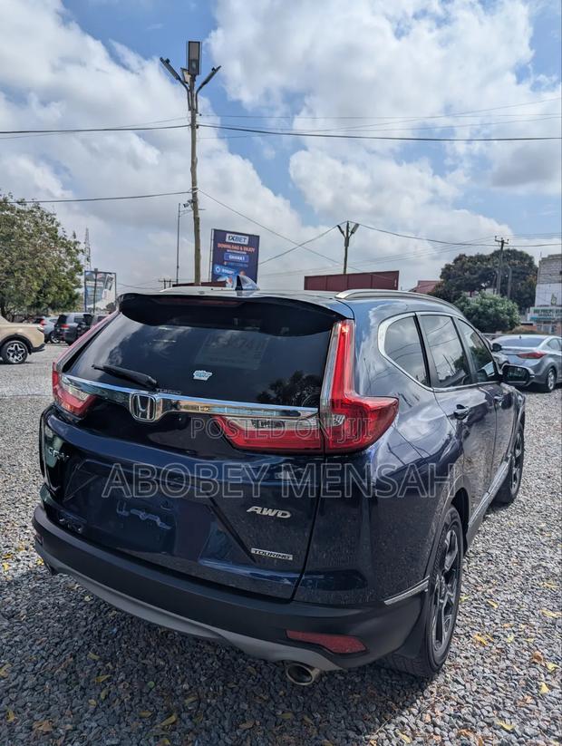 Honda CR-V Touring AWD 2019 Blue