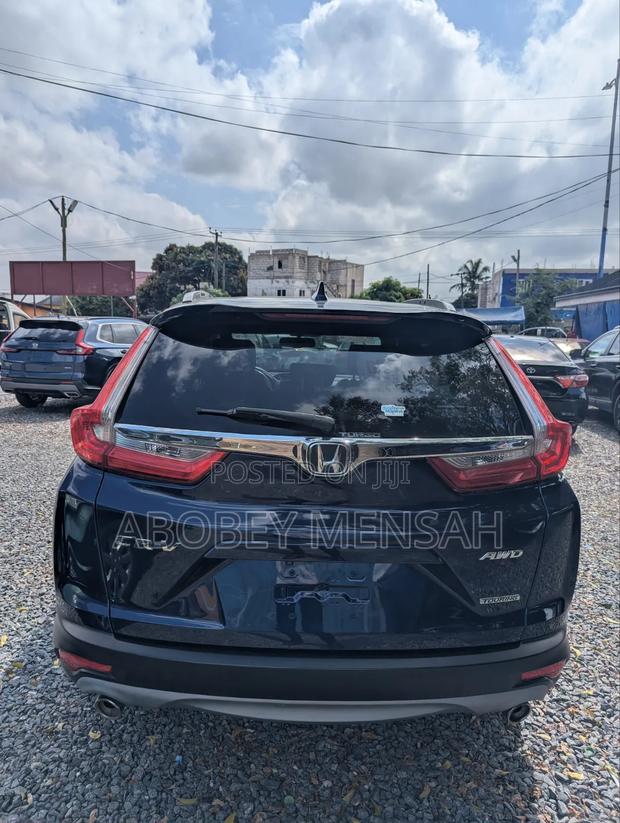 Honda CR-V Touring AWD 2019 Blue
