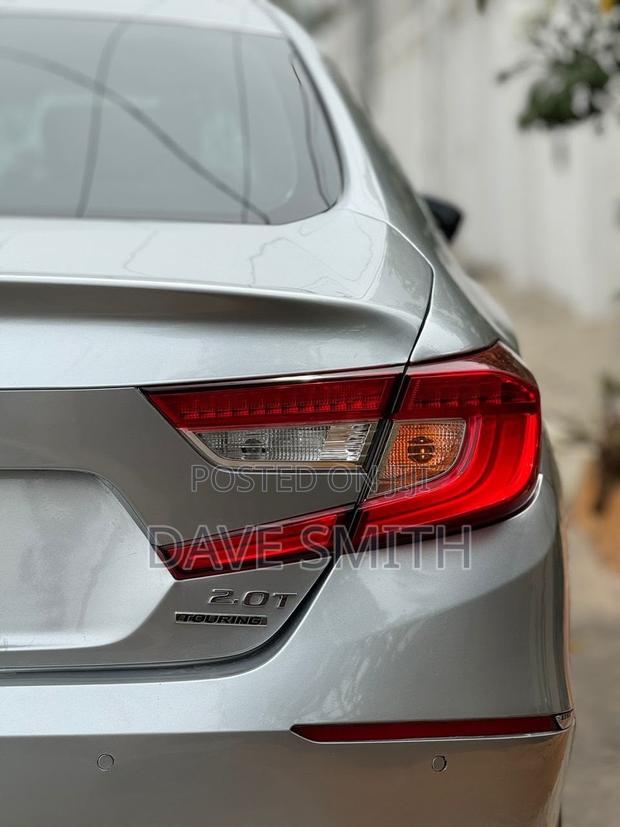 Honda Accord Touring 2.0T 2020 Gray
