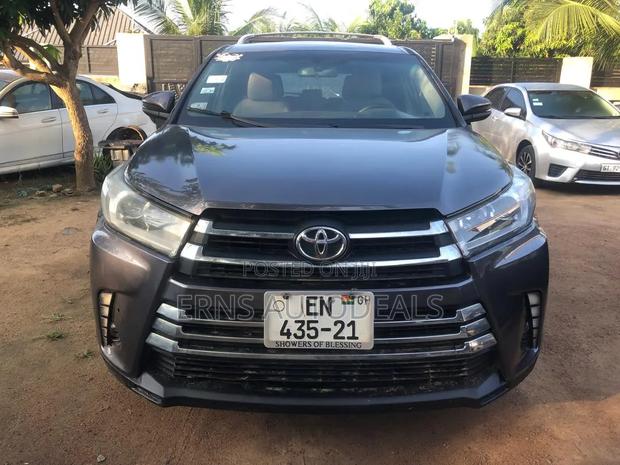 Toyota Highlander 2019 Gray