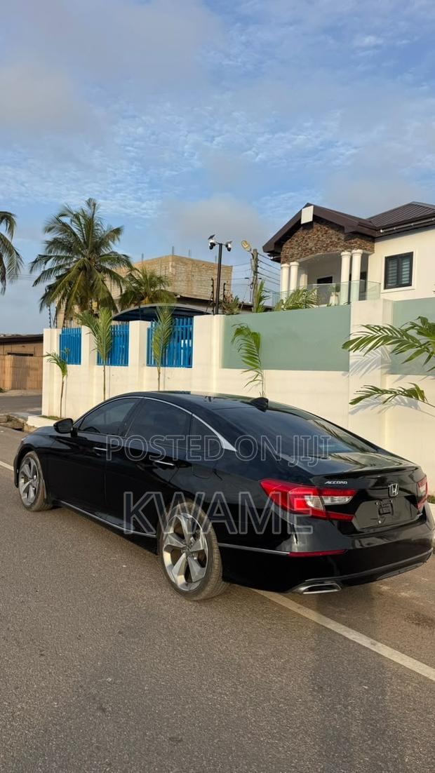 Honda Accord Touring 2018 Black