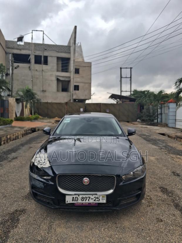 Jaguar XE 2019 Black